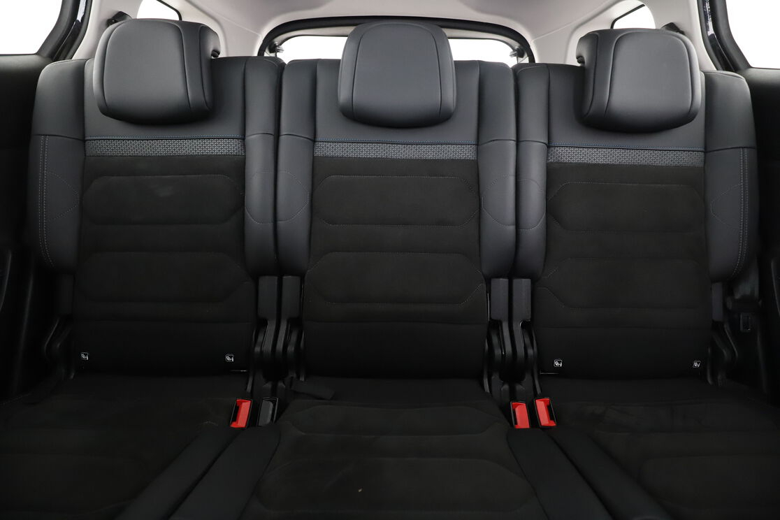 Citroen C5 Aircross 1.2 PureTech Shine Pack EAT8 — photo 14