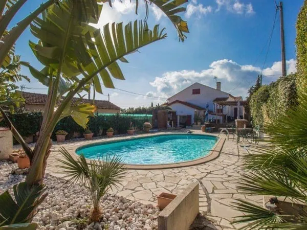 Maison 3 pièces 90 m²