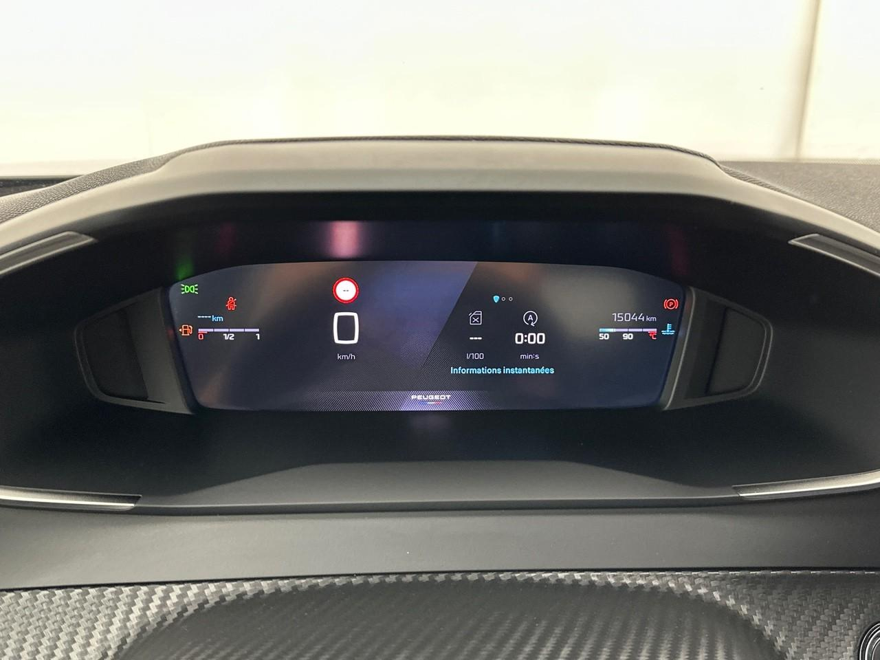 Peugeot 2008 100 s&s bvm6 allure — photo 21