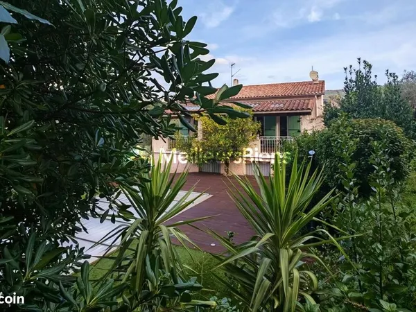 Maison 6 pièces 150 m²