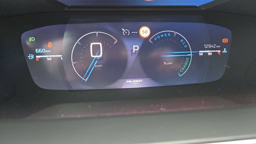 Peugeot 2008 1.2 Hybrid 136 e-DSC6 - GT – 2024 – 12942 km – Hybride essence – Boîte Automatique — photo 24