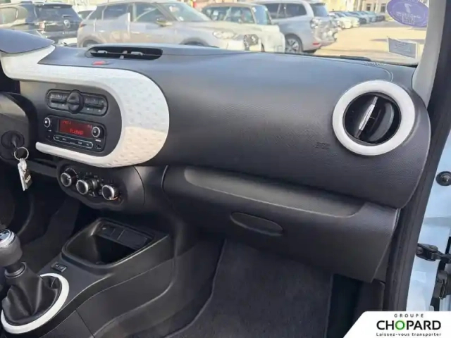 Renault Twingo iii sce 65 — photo 20