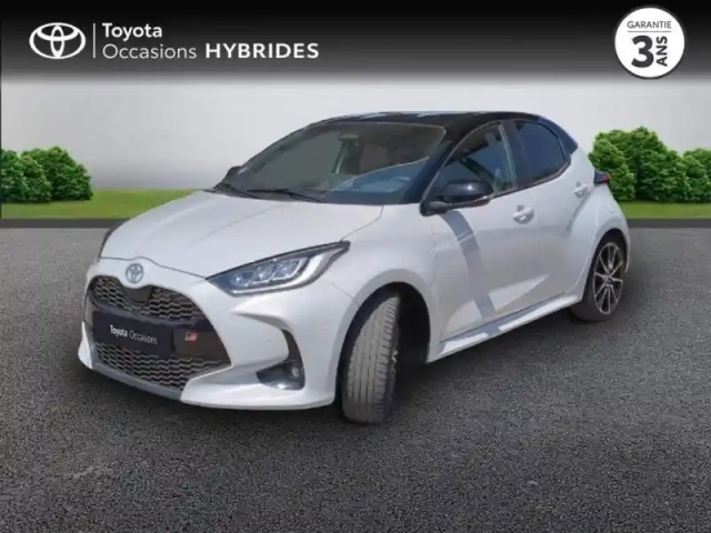 Toyota Yaris 130h gr sport 5p mc24