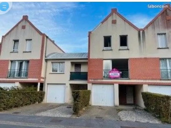 Maison T5 avec garage et jardin