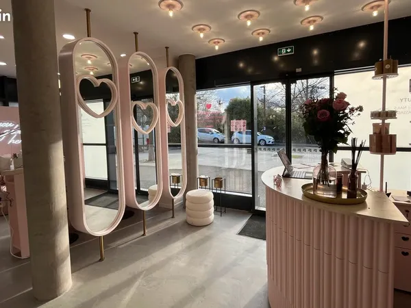 Fonds de commerce Institut de beauté - Bar à ongles - Massage à Balma-Gramont 80 m²