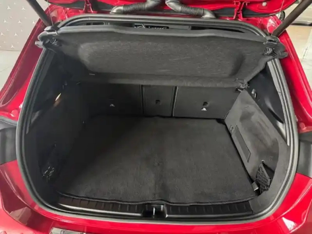 Mercedes Gla 200 amg line — photo 29