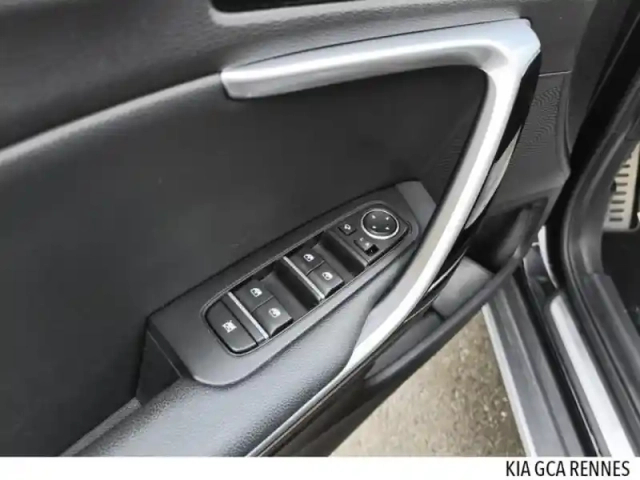 Kia Xceed 1.6 gdi 105ch + plug-in 60.5ch premium dct6 my22 — photo 12
