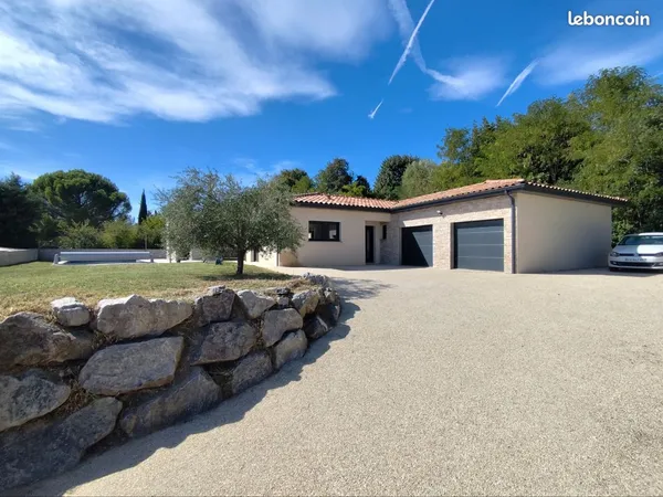 Villa contemporaine plain pied