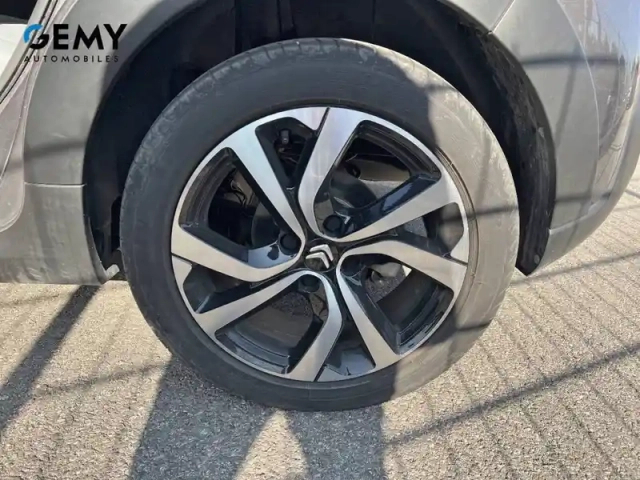 Citroën C3 puretech 110 eat6 — photo 11