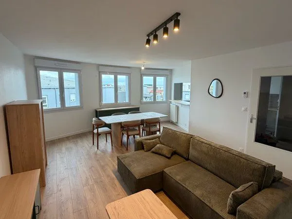 Appartement 96 m² neuf - 3 chambres - Meublé - Garage en sous-sol