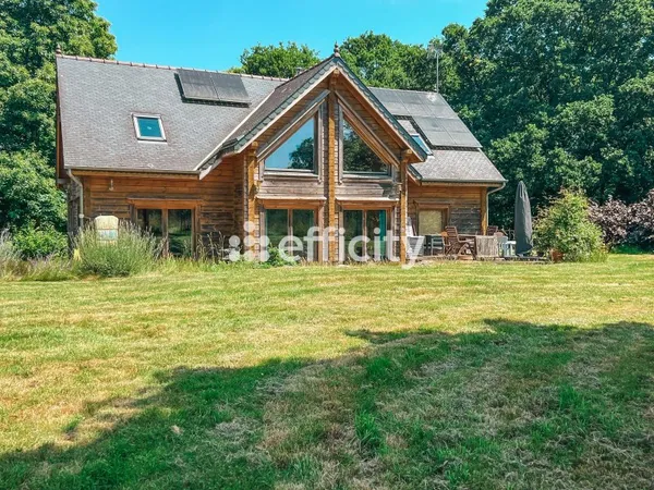Maison 6 pièces 160 m²