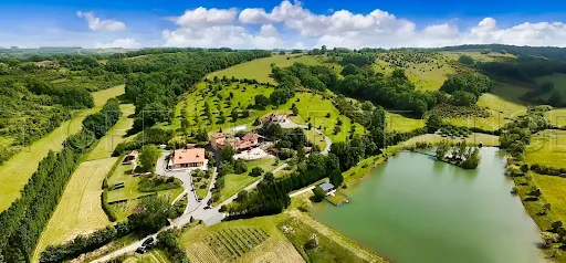 Propriété 12 pièces 900 m²