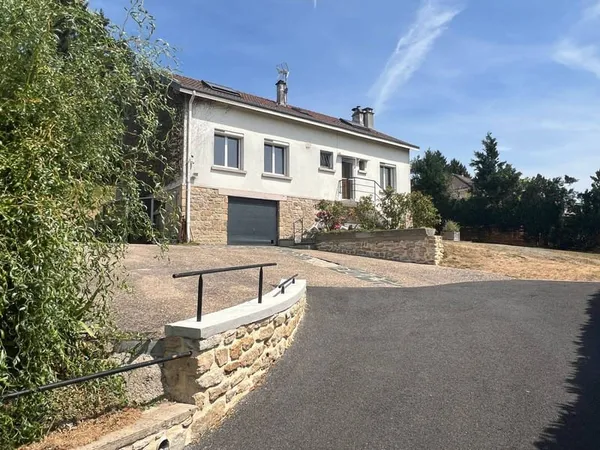 Maison 7 pièces 122 m²