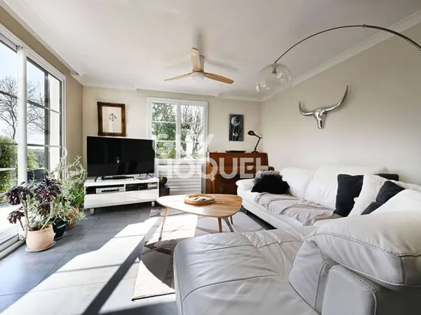 Maison de plain-pied 6 pièces 135 m²