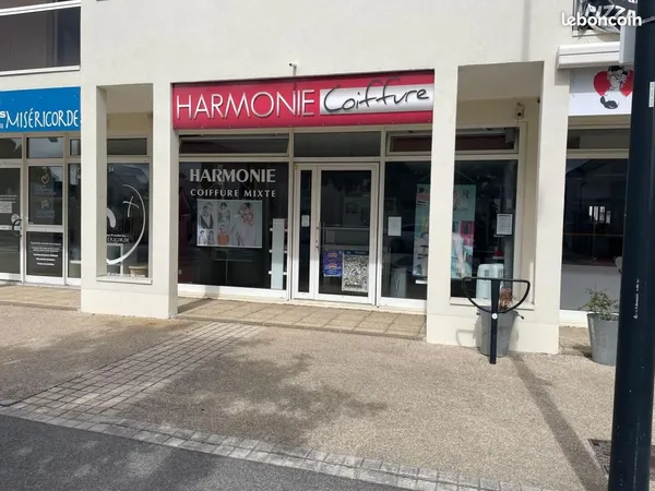 Local commercial 58 m²