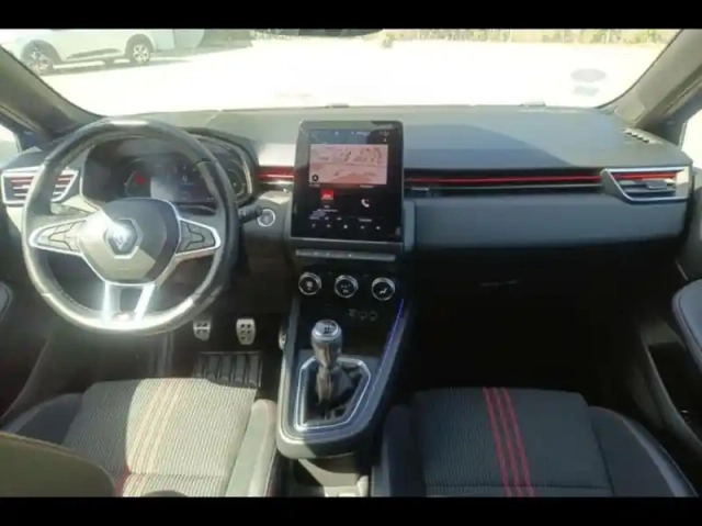 Renault Clio 1.3 tce 140ch rs line -21n — photo 9