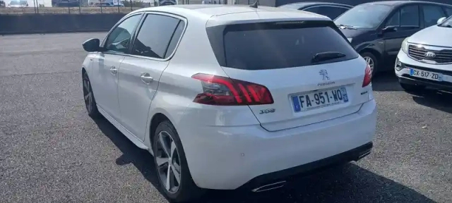 Peugeot 308 1.2 puretech 130ch s&amp;s eat6 — photo 3