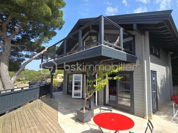 LE CASTELLET - Chalet bois T3 récent avec terrasse panoramique, aperçu mer