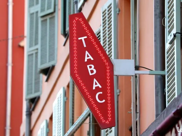 Fonds de commerce bar, tabac, FDJ 150 m²
