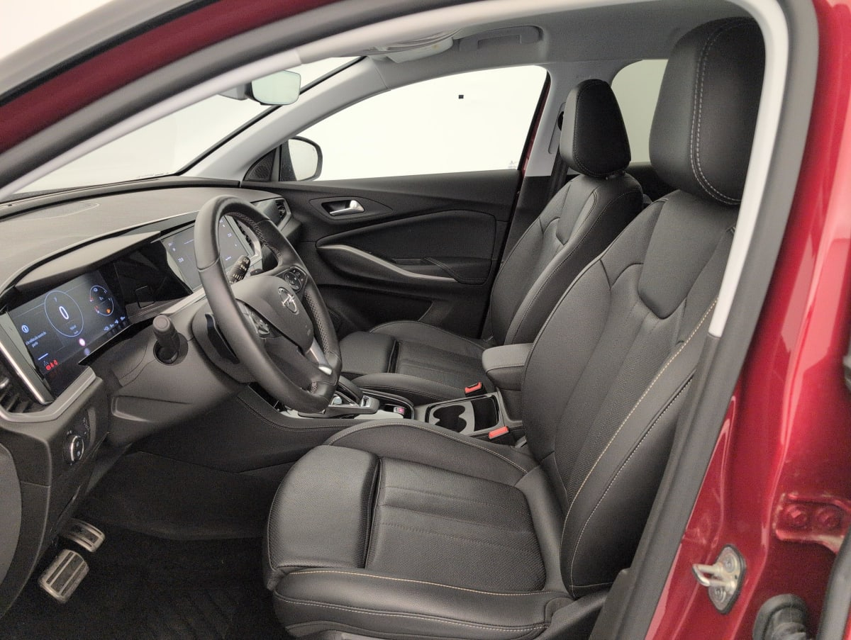 Opel Grandland — photo 15