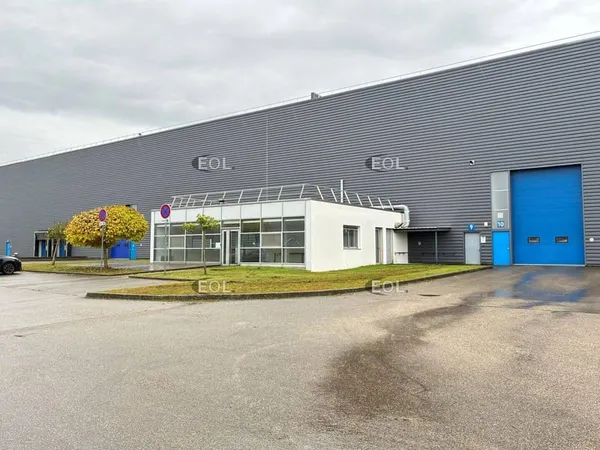 Local d'activité 4714 m²