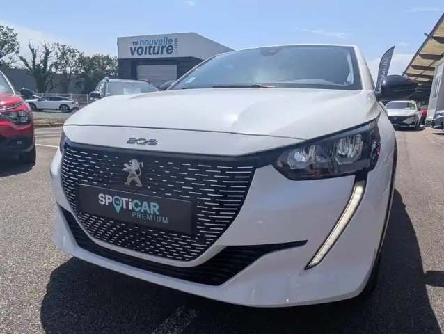 Peugeot 208 electrique 50 kwh 136ch — photo 1