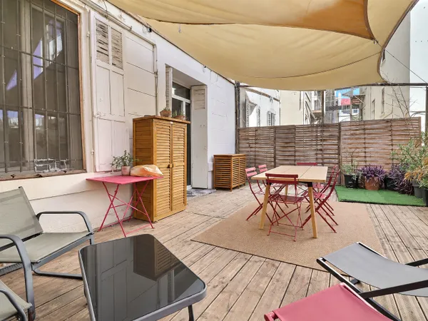 Appartement t3/4 de 86m2 avec une grande terrasse de 37m2