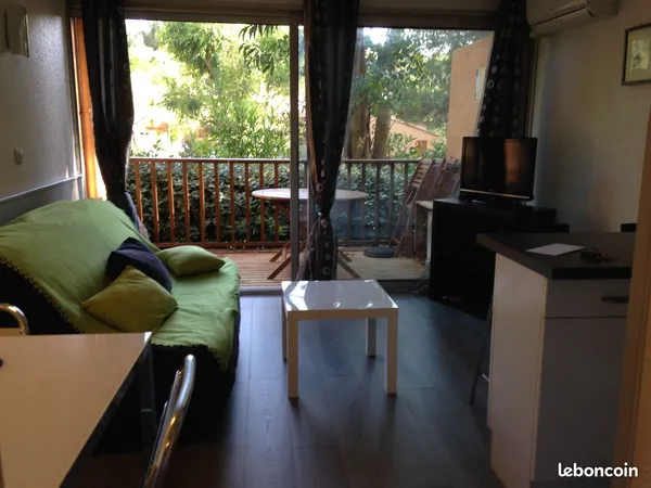 Studio dans résidence fermée - Piscine