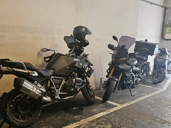 Garage - Parking Moto / scooter
