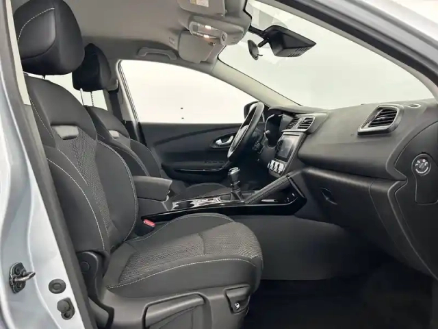 Renault Kadjar blue dci 115 — photo 23