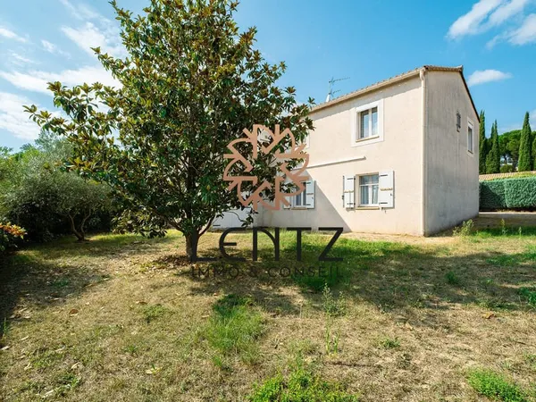 Maison familiale au fort potentiel d'environ 139 m²