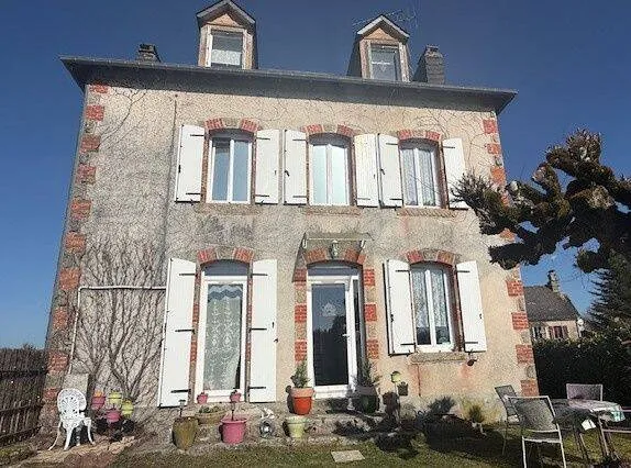 Maison 4 pièces 145 m²
