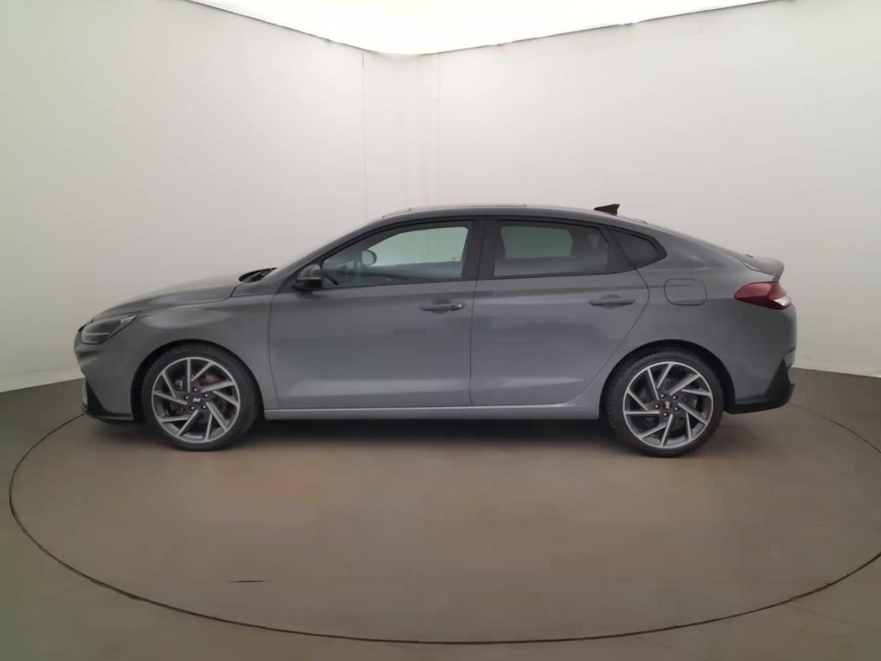 Hyundai I30 fastback 1.5 t-gdi 160 dct-7 hybrid 48v n line — photo 2