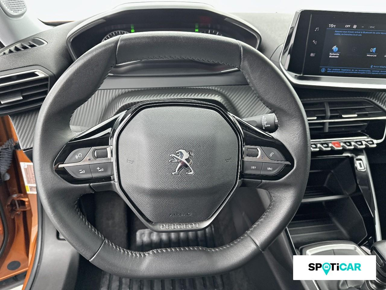 Peugeot 2008 1.2 puretech 130ch s&s active pack — photo 12