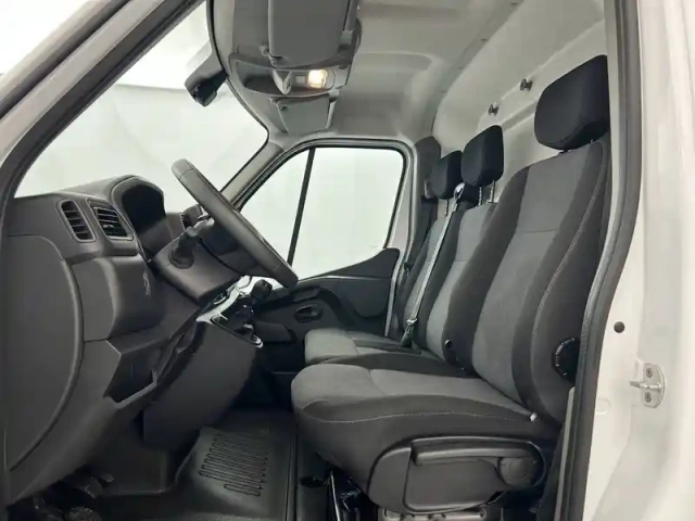 Renault Master fgn trac f3500 l2h2 blue dci 135 — photo 83
