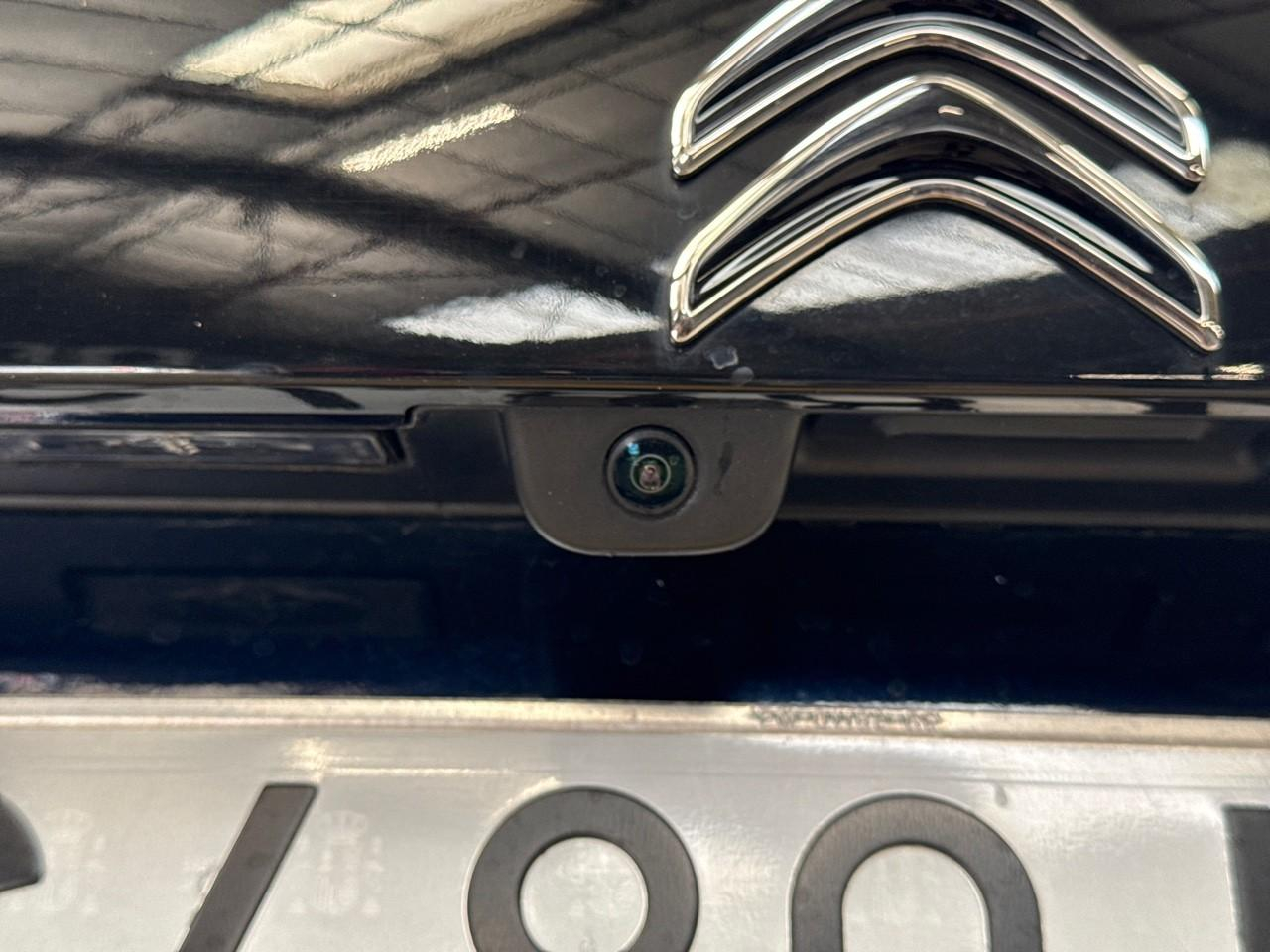 Citroën C4 1.2 hybride 136ch s&s plus automatique — photo 27