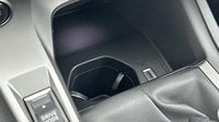 Peugeot 308 1.2 PureTech 130ch S&S Active Pack — photo 17