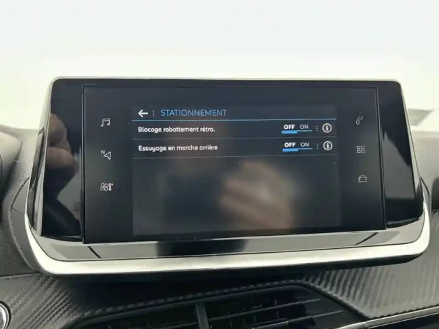 Peugeot 2008 puretech 130 s&amp;s eat8 — photo 2