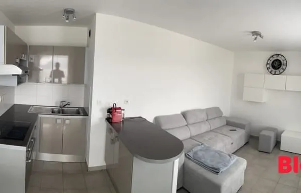 A VENDRE en exclusivité bel appartement t1 bis en résidence avec asc. à st Malo