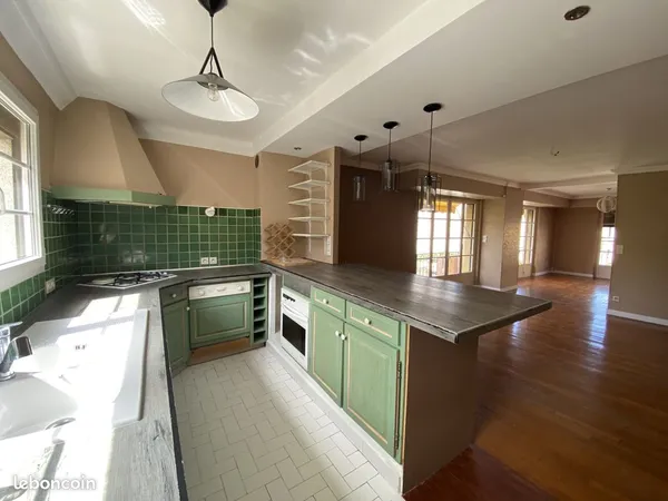 Appartement 4 pièces 96 m²