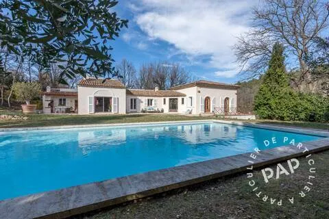 Maison 6 pièces 236 m²