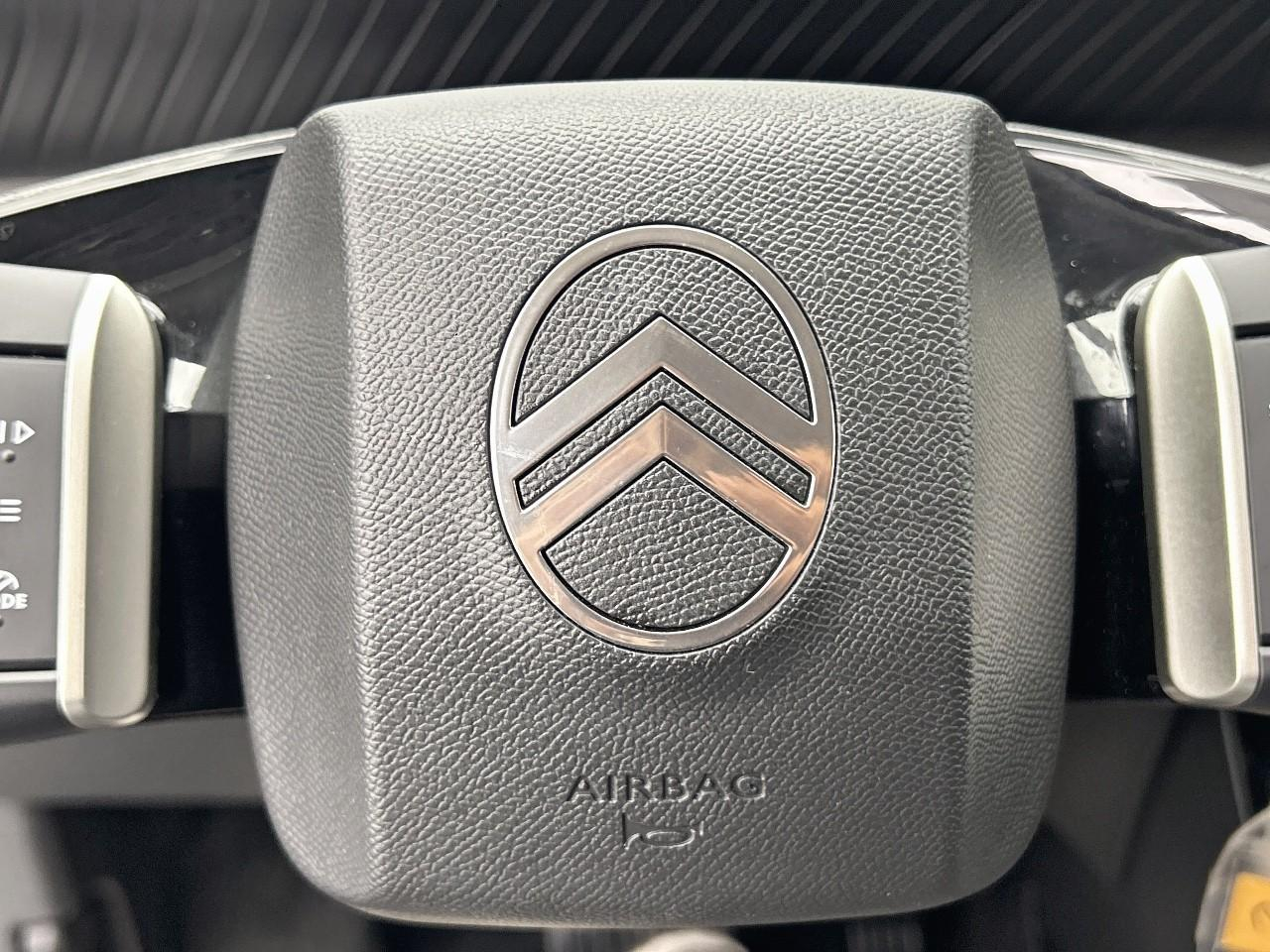 Citroën C3 Aircross hybride 145 ch aut plus — photo 23