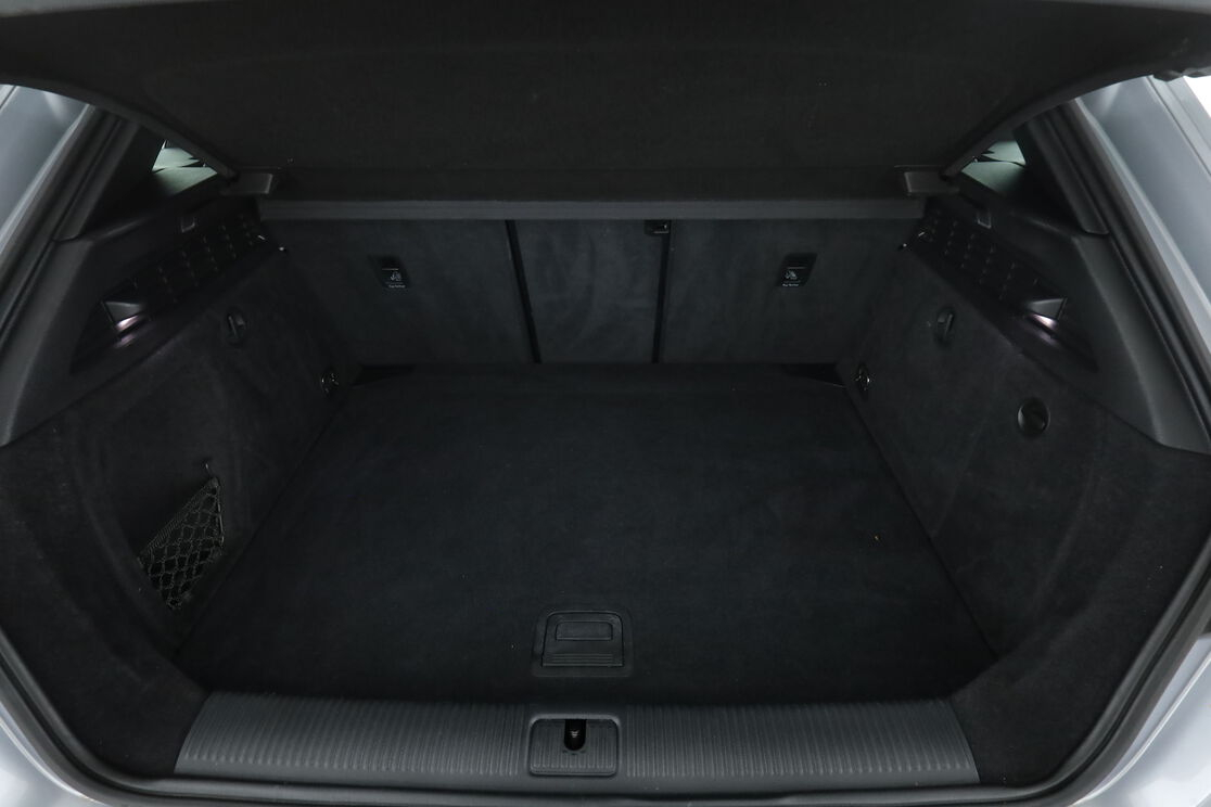 Audi A3 Sportback 35 TDI S Line S Tronic 7 — photo 16
