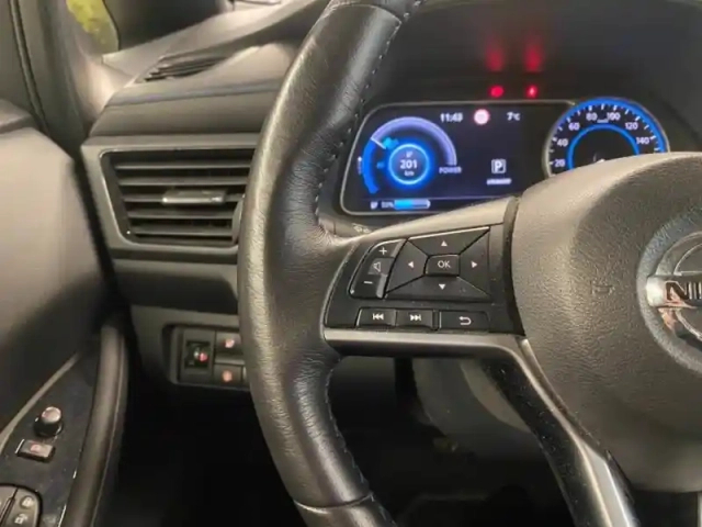 Nissan Leaf 150ch 40kwh n-connecta 22 — photo 13