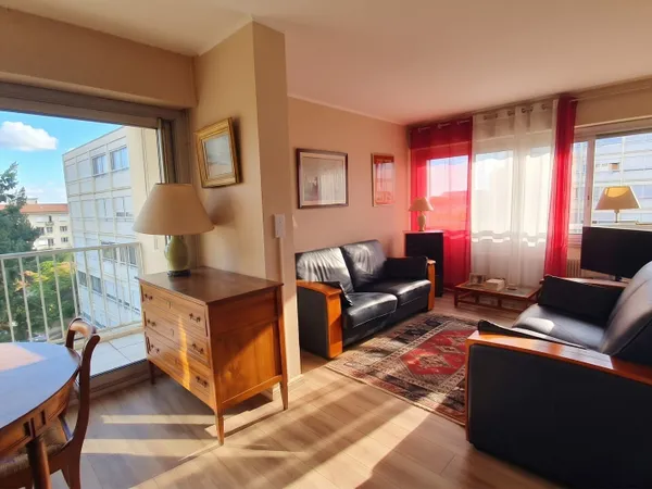 Appartement Lyon 4 pièces 79.29 m2 Avenue Général Frère