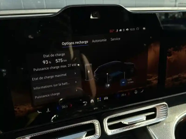 Mercedes Glc suv 400 4m avec technologie eq amg line — photo 59