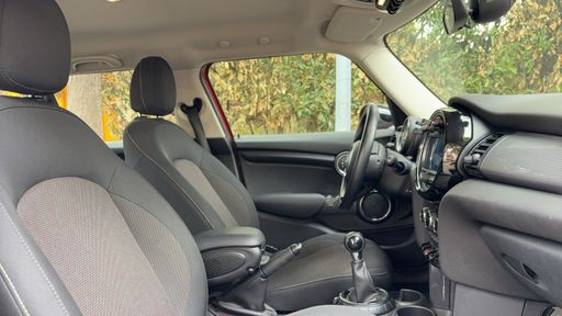Mini Mini 1.5 Cooper 136 - Chili – 2017 – 58975 km – Essence – Boîte Manuelle — photo 15