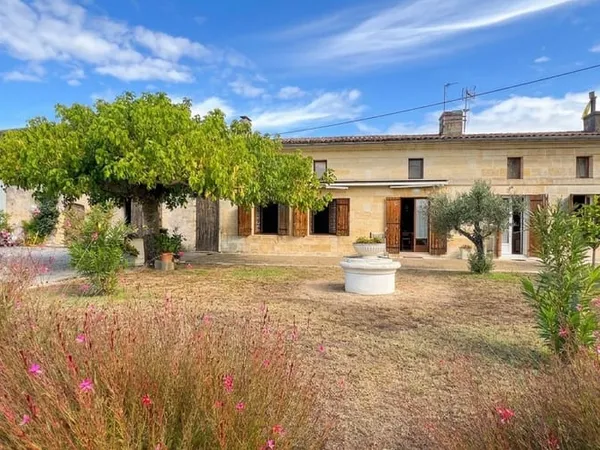 Maison 5 pièces 160 m²