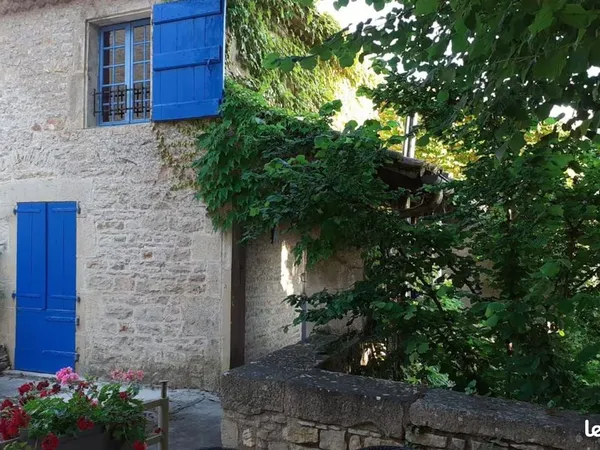 Maison de caractère en pierre 110 m² meublée - Bruniquel