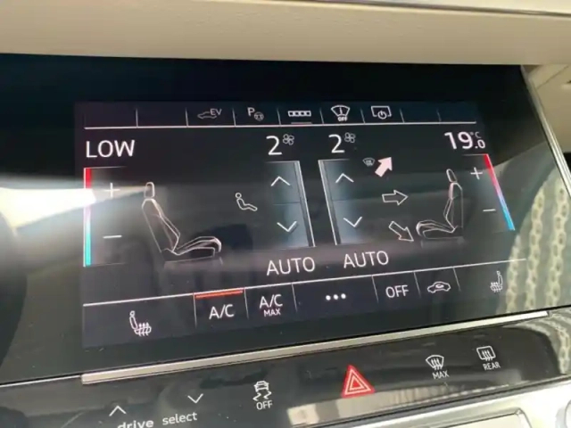Audi A6 avant 50 tfsi e 299ch avus extended quattro s tronic 7 — photo 30